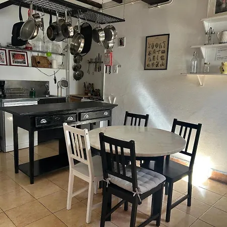The Secret Old House - Historic Center Tatil Evi *